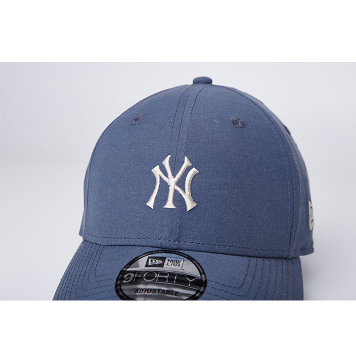 New Era หมวกรุ่น New York Yankees Urban Outdoor Grey Blue 9FORTY Cap