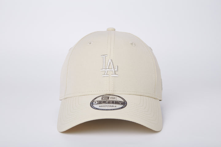 New Era หมวกรุ่น Los Angeles Dodgers Urban Outdoor Moth 9FORTY Cap