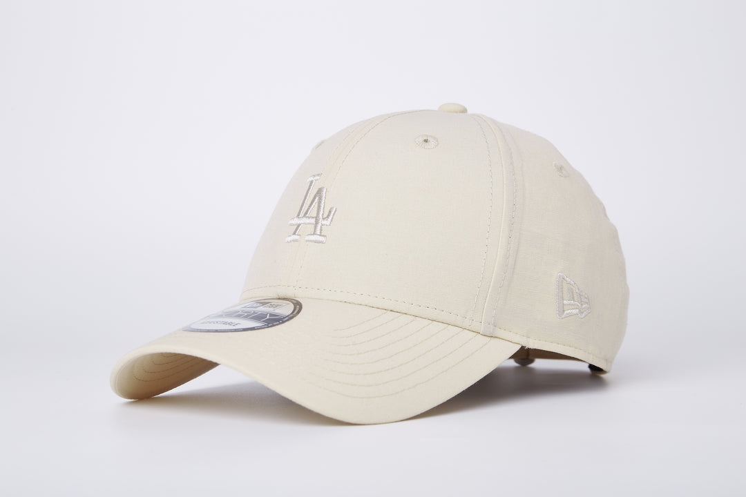 New Era หมวกรุ่น Los Angeles Dodgers Urban Outdoor Moth 9FORTY Cap