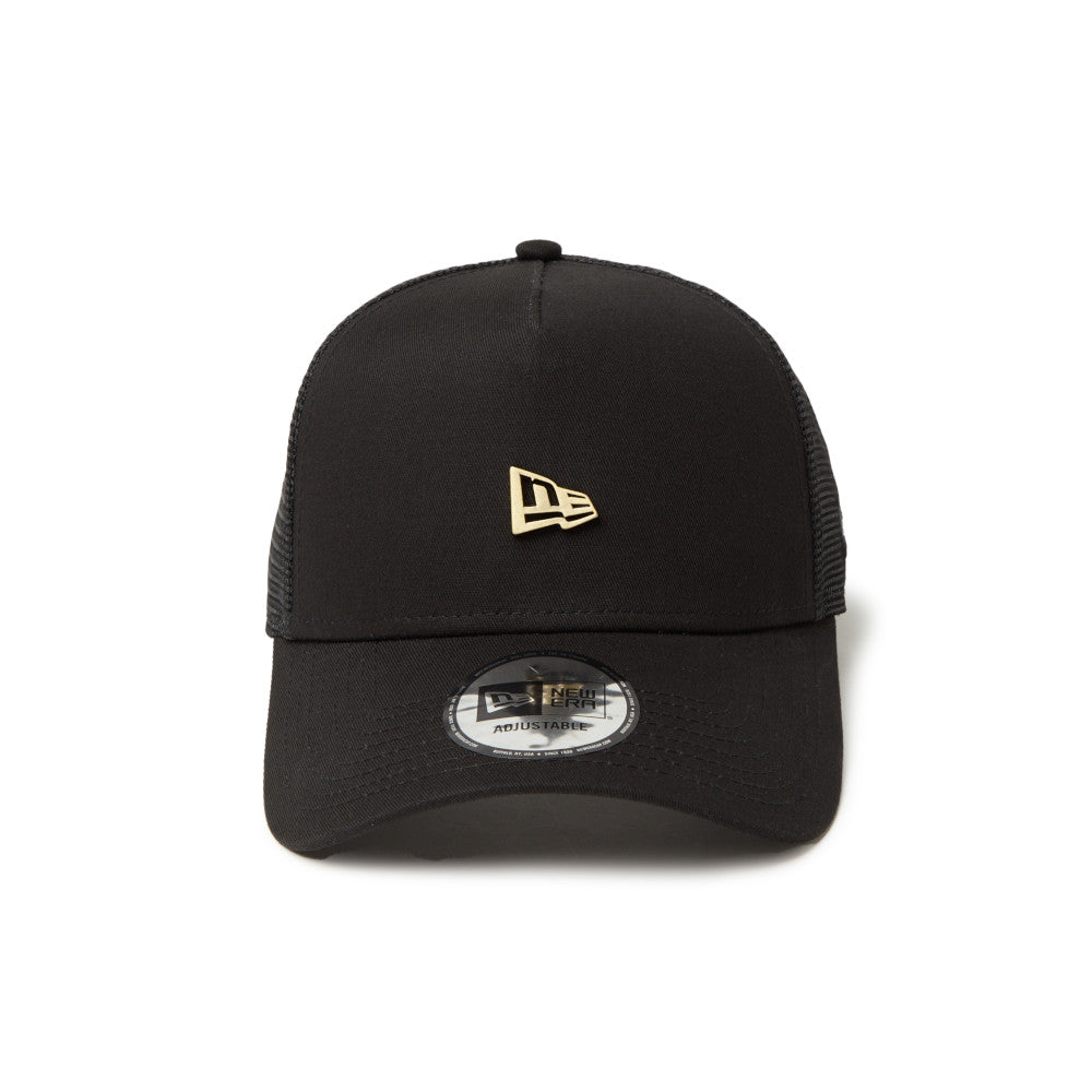 New Era หมวกรุ่น New Era Metal Flag 9Forty A-Frame Trucker Cap