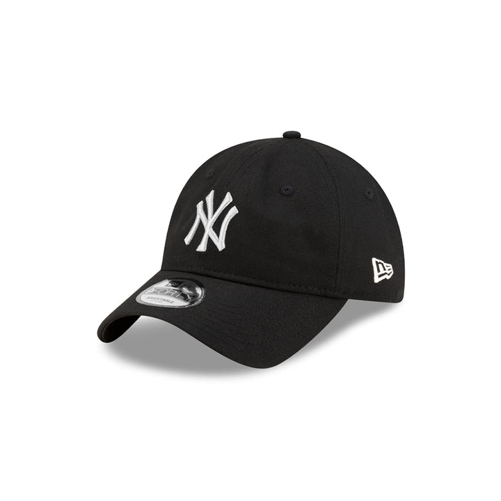 New Era หมวกรุ่น New York Yankees Duck Canvas Series Black 9Forty Unstructed Cap