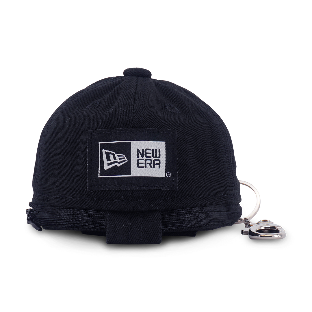 New Era กระเป๋าพร้อมพวงกุญแจรุ่น New Era x Sport B Chinese New Year 2025 Cap Pouch