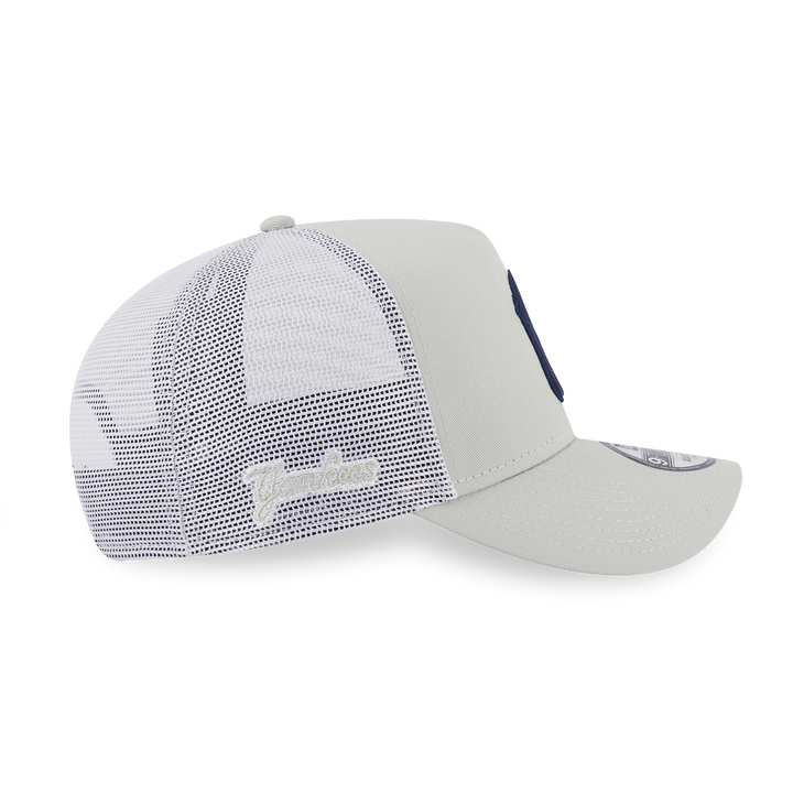 New Era หมวกรุ่น New York Yankees Color Era 2-Tone 9Forty Af Trucker Cap