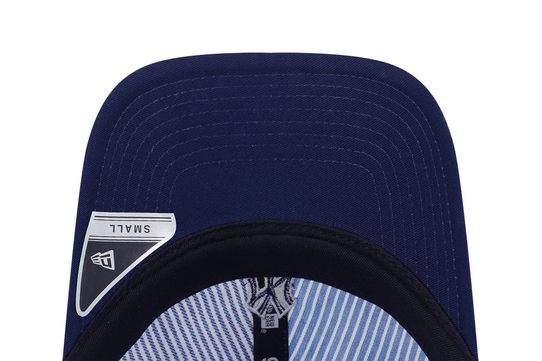 New Era หมวกรุ่น New York Yankees Patchwork Blue 9Twenty Small Cap