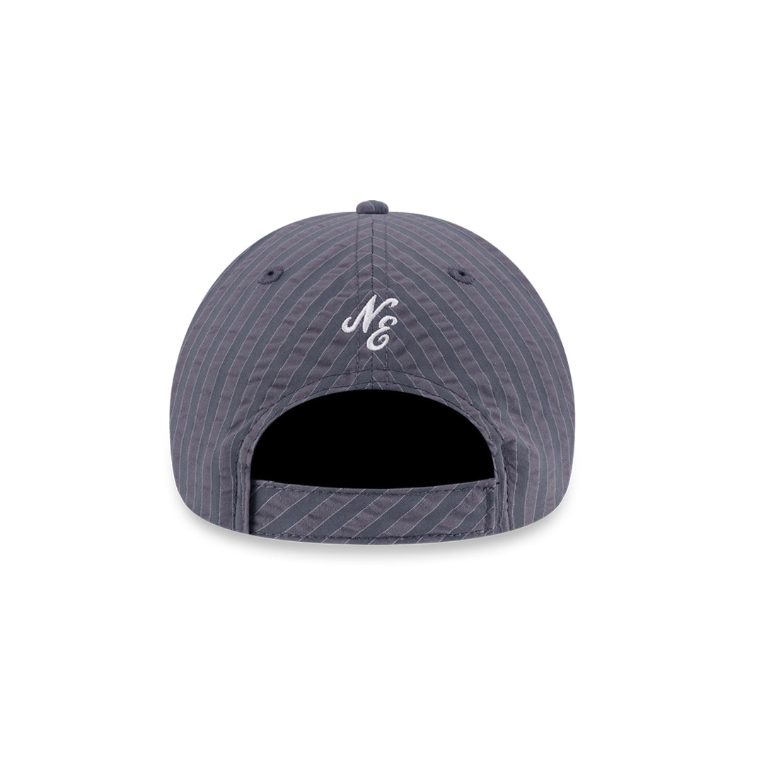 New Era หมวกรุ่น New Era Street Class Gray Stripe 9Forty Unst Cap