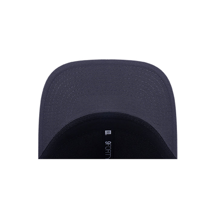 New Era หมวกรุ่น Chicago Cubs Rebellious Resistance Graphite 9Forty M-Crown Cap