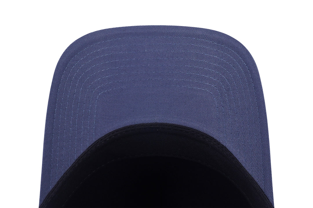 New Era หมวกรุ่น Los Angeles Dodgers Mlb Metal Badge Muted Indigo 9Forty Af Trucker Cap