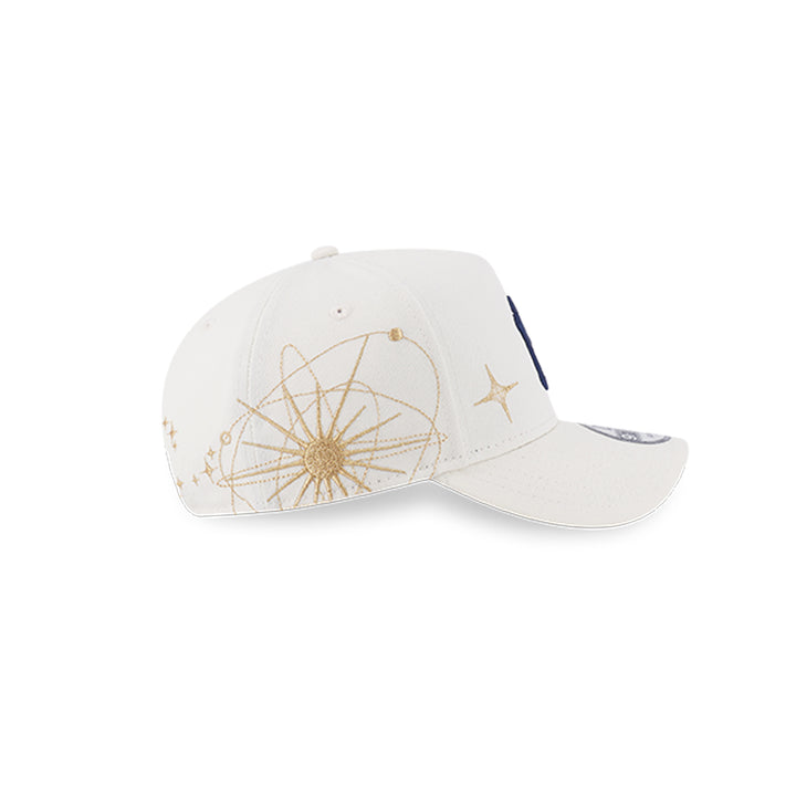 New Era หมวกรุ่น New York Yankees Cosmic Craft Chrome White 9Forty Af Cap