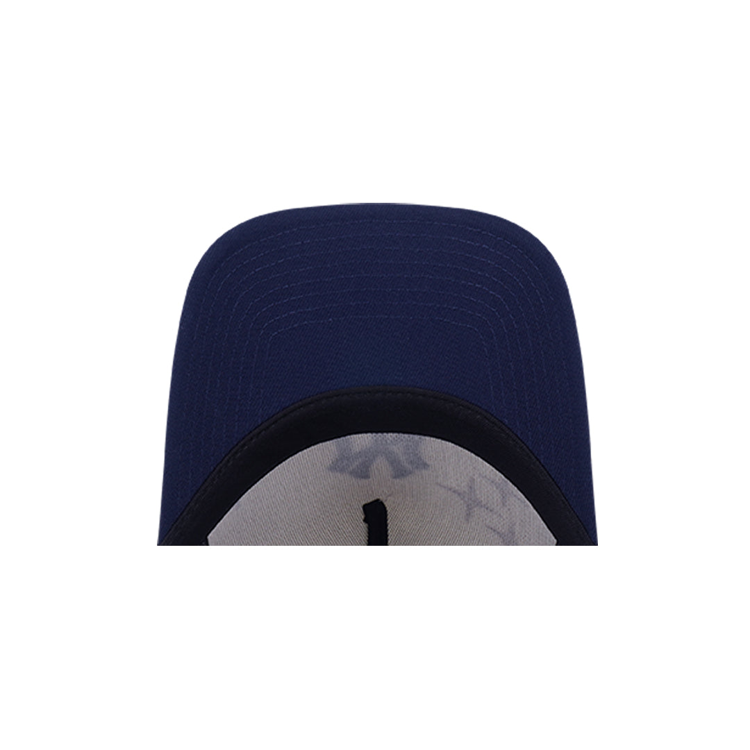 New Era หมวกรุ่น New York Yankees Cosmic Craft Chrome White 9Forty Af Cap