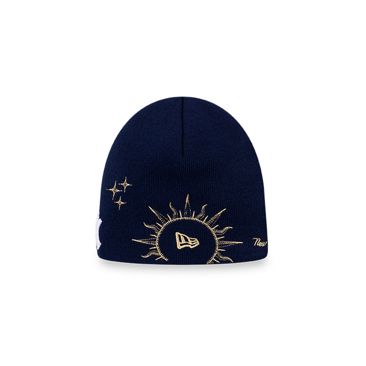 New Era หมวกรุ่น New York Yankees Cosmic Craft Oceanside Blue 4 Darts Beanie