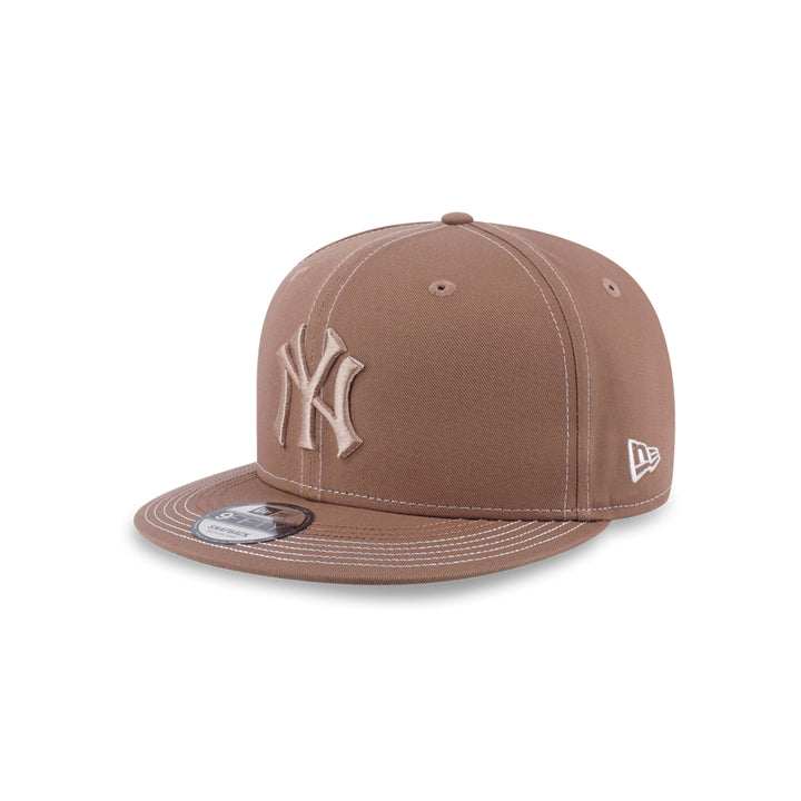 New Era หมวกรุ่น New York Yankees Mlb Contrast Stitching Khaki 9Fifty Cap