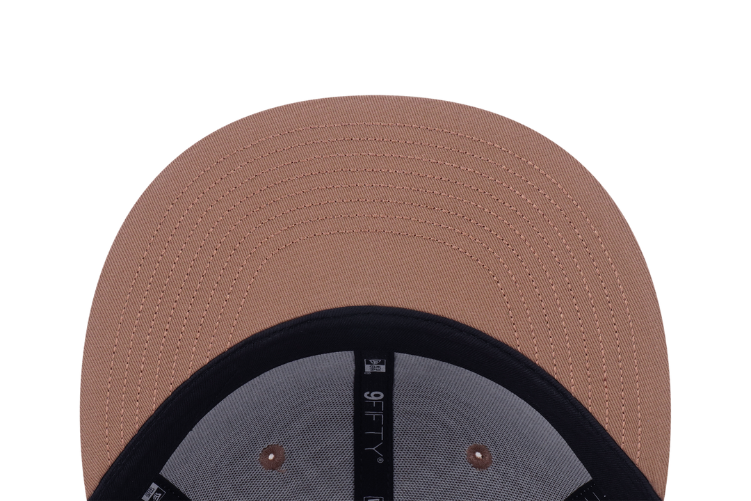 New Era หมวกรุ่น New York Yankees Mlb Contrast Stitching Khaki 9Fifty Cap