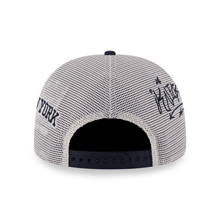 New Era หมวกรุ่น New York Knicks League Mix Chrome White 9Forty Af Trucker Cap