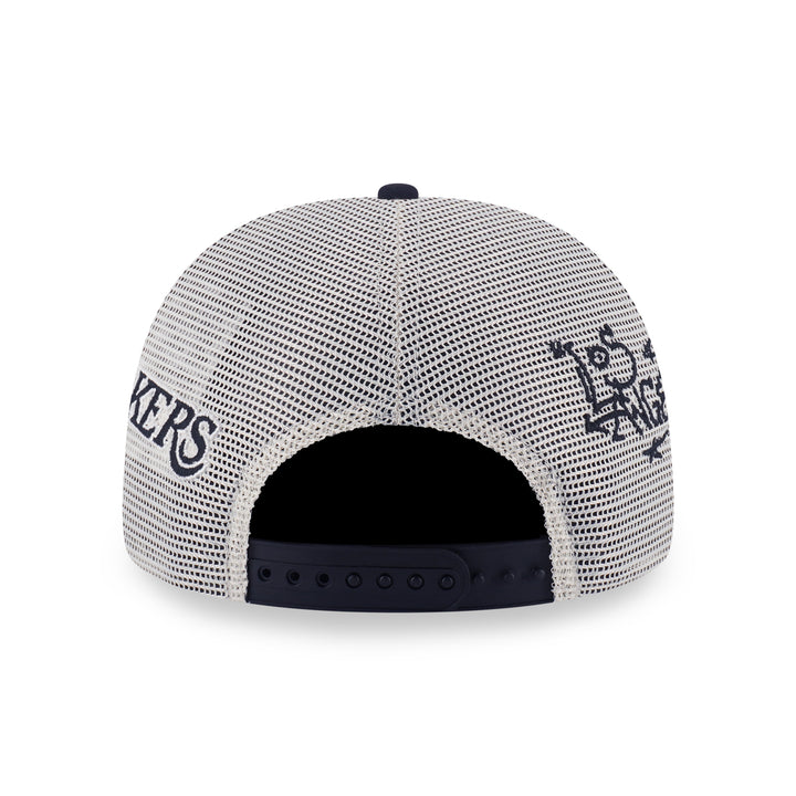 New Era หมวกรุ่น Los Angeles Lakers League Mix Chrome White 9Forty Af Trucker Cap
