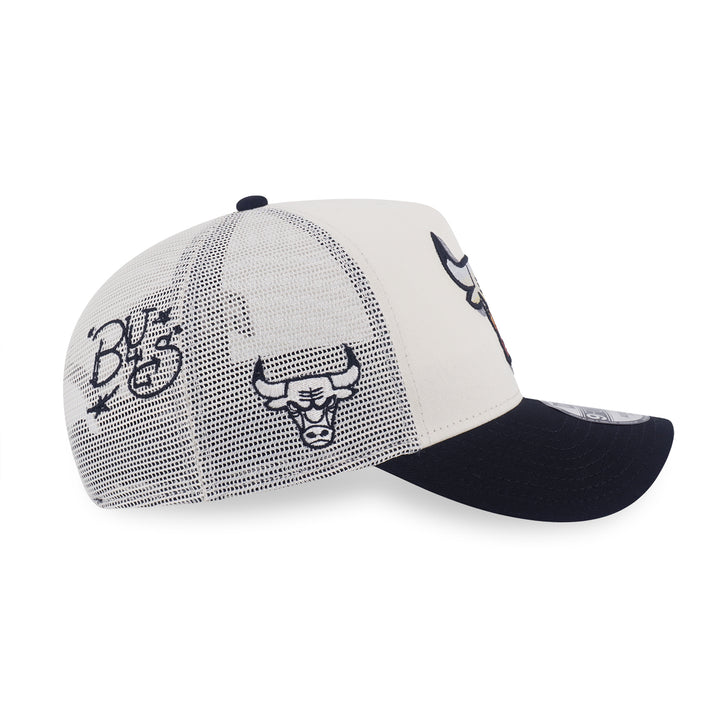 New Era หมวกรุ่น Chicago Bulls League Mix Chrome White 9Forty Af Trucker Cap