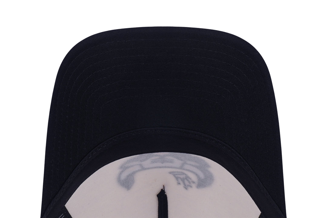 New Era หมวกรุ่น Chicago Bulls League Mix Chrome White 9Forty Af Trucker Cap