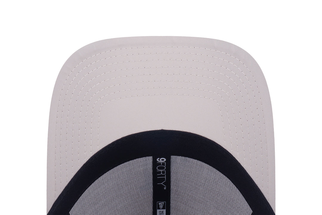 New Era หมวกรุ่น Los Angeles Dodgers Metal Badge Stone 9Forty Cap