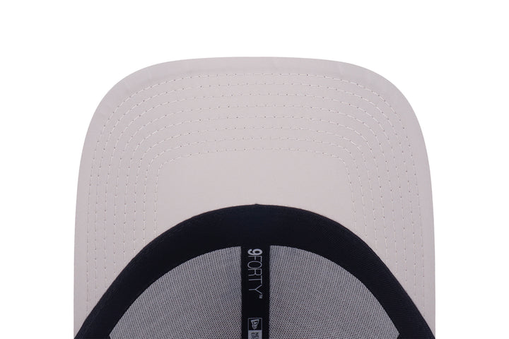 New Era หมวกรุ่น Los Angeles Dodgers Metal Badge Stone 9Forty Cap