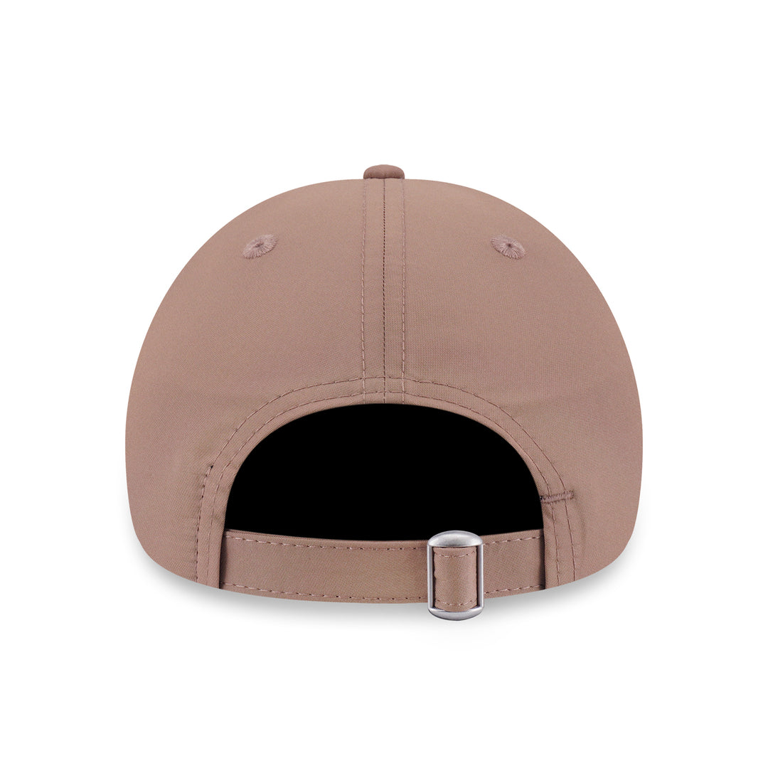 New Era หมวกรุ่น New Era Metal Badge Khaki 9Forty Cap