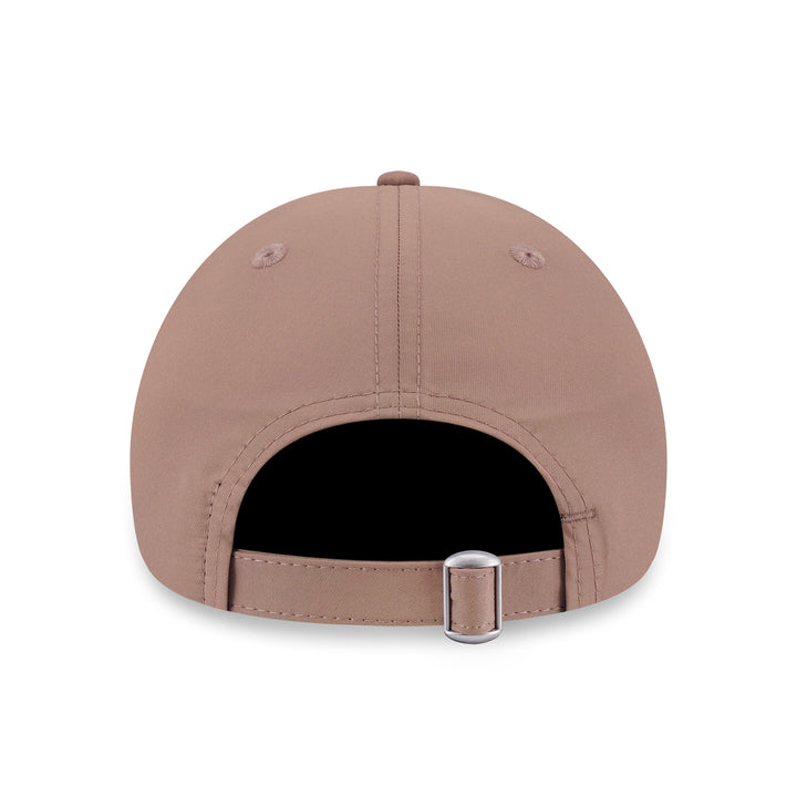 New Era หมวกรุ่น New Era Metal Badge Khaki 9Forty Cap