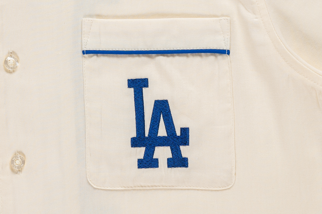 New Era เสื้อเชิ้ตรุ่น Los Angeles Dodgers Harvest Merch Chrome White Woven Short Sleeve Shirt
