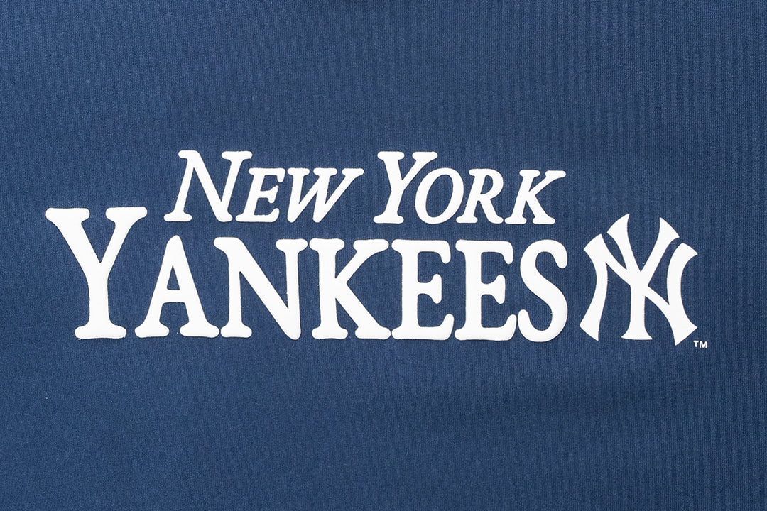 New Era เสื้อยืดแขนสั้นรุ่น New York Yankees League Mix Cartoon Oceanside Blue Short Sleeve T-Shirt