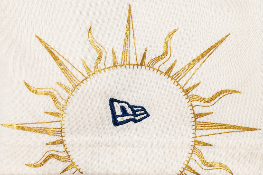 New Era เสื้อยืดแขนสั้นรุ่น New York Yankees Cosmic Craft Chrome White Short Sleeve T-Shirt