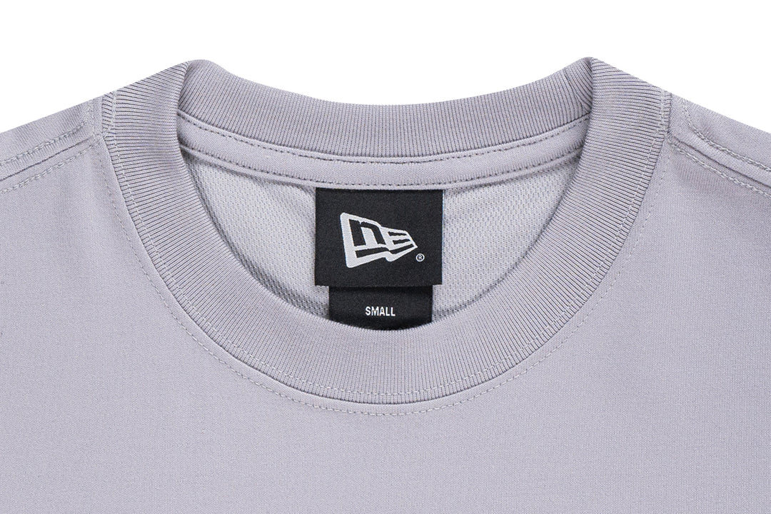 New Era เสื้อยืดแขนสั้นรุ่น New York Yankees Christmas Pack Dolphin Gray Short Sleeve T-Shirt