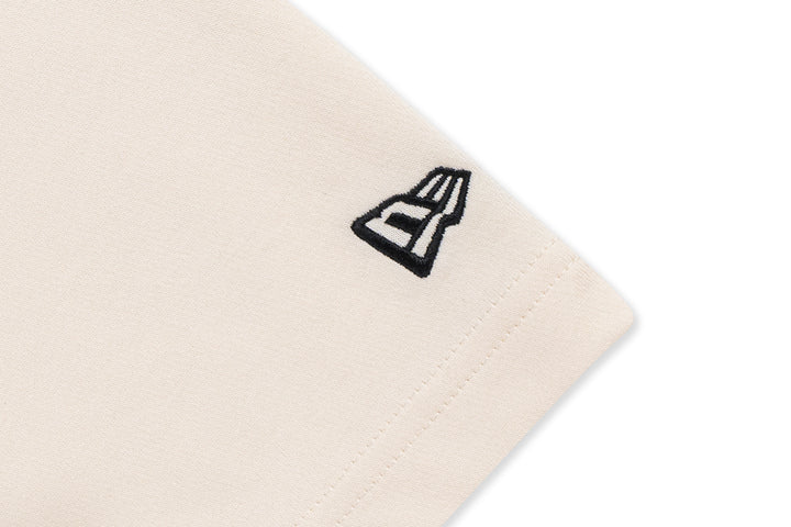 New Era เสื้อยืดแขนสั้นรุ่น Chicago White Sox Christmas Pack Chrome White Short Sleeve T-Shirt