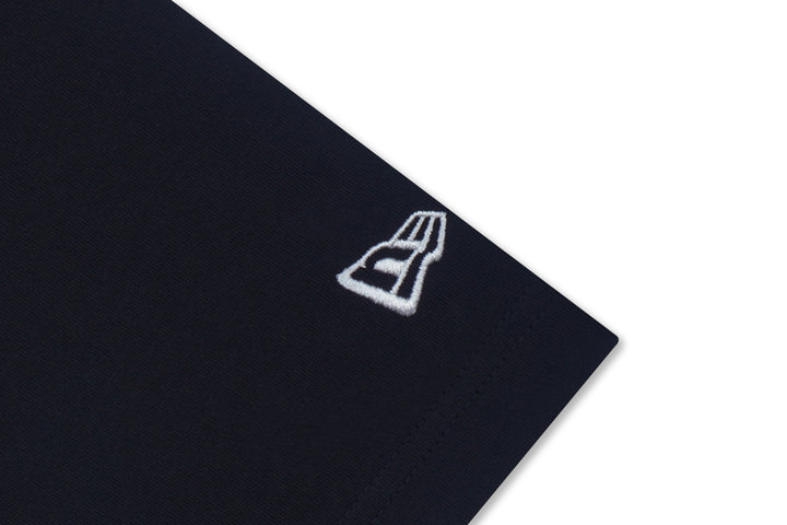 New Era เสื้อยืดแขนสั้นรุ่น New Era Christmas Pack Black Short Sleeve T-Shirt