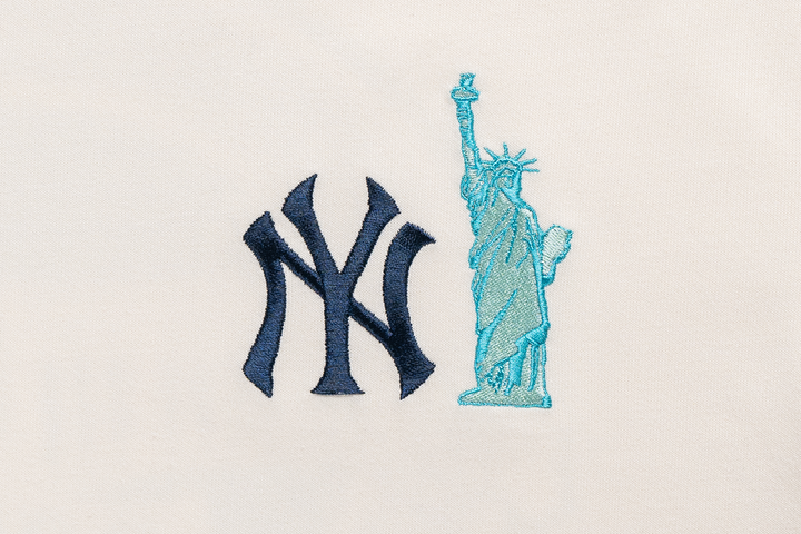 New Era เสื้อยืดแขนสั้นรุ่น 59Fifty Pack - Mlb City New York Yankees Chrome White Short Sleeve T-Shirt