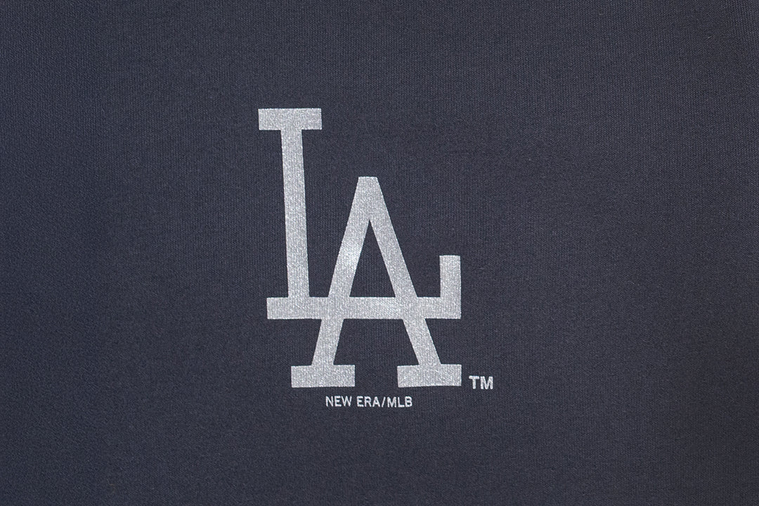 New Era เสื้อยืดแขนสั้นรุ่น 59Fifty Pack - Metallic Los Angeles Dodgers Cooperstown Graphite Short Sleeve T-Shirt