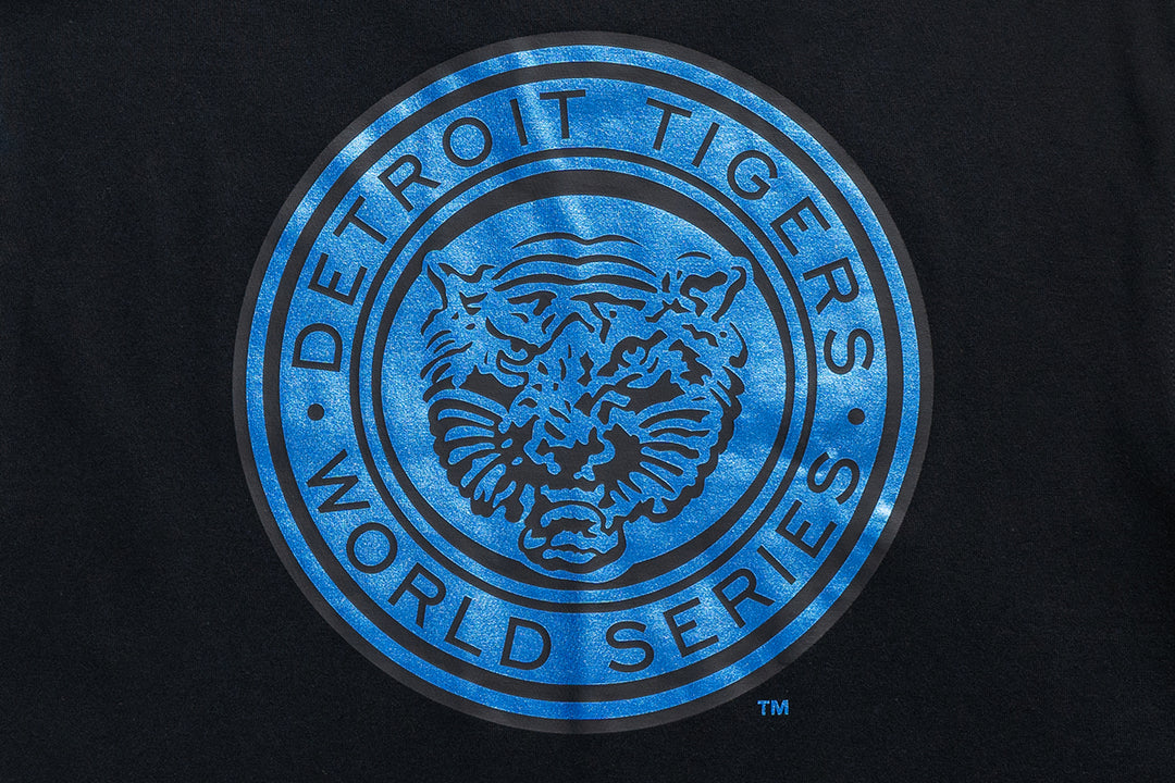 New Era เสื้อยืดแขนสั้นรุ่น 59Fifty Pack - Metallic Detroit Tigers Cooperstown Black Short Sleeve T-Shirt