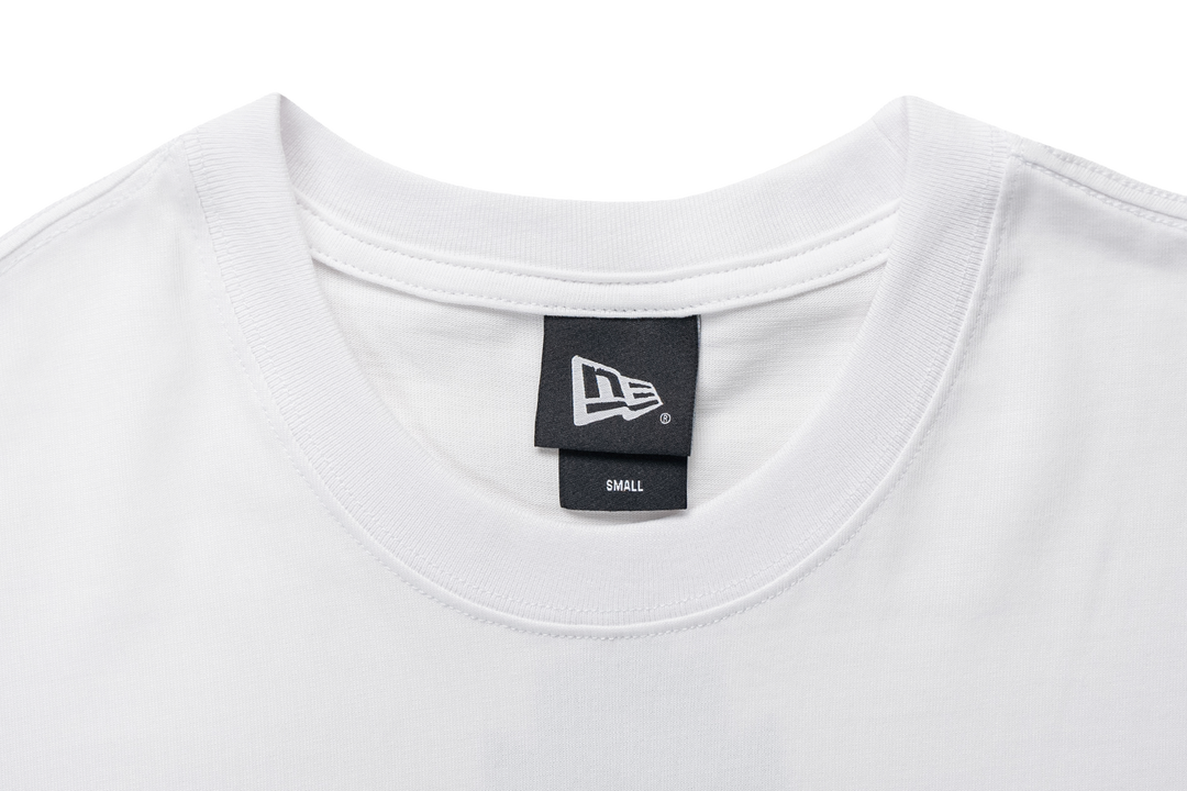New Era เสื้อยืดแขนสั้นรุ่น Detroit Red Wings Nhl Team Logo White Oversized Short Sleeve T-Shirt