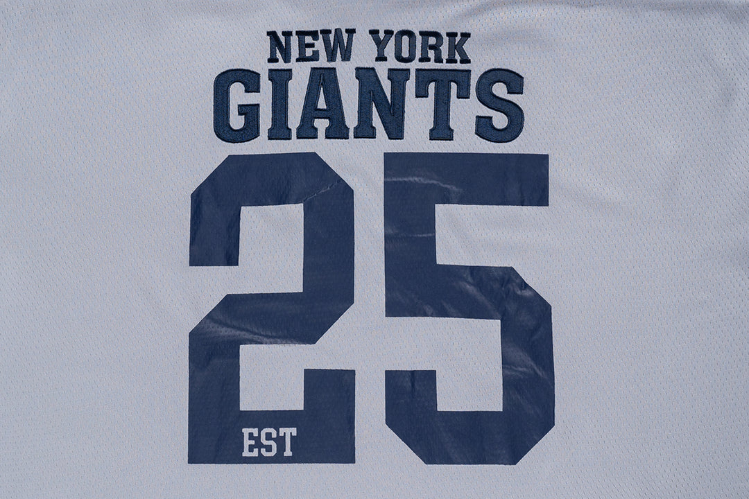 New Era เสื้อยืดแขนสั้นรุ่น New York Giants Nfl Historic Dolphin Gray Oversized Short Sleeve T-Shirt