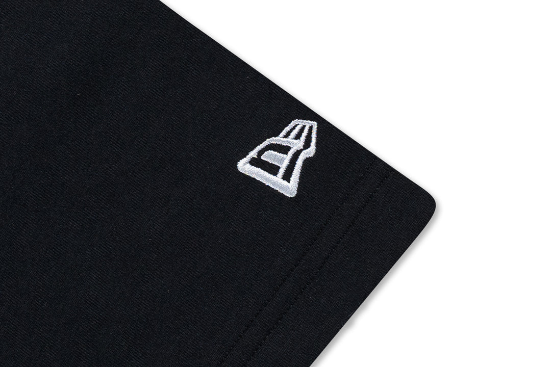 New Era เสื้อยืดแขนสั้นรุ่น Los Angeles Lakers Nba Racing Black Oversize Short Sleeve T-Shirt