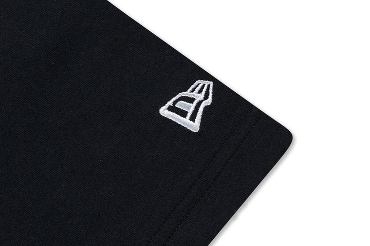 New Era เสื้อยืดแขนสั้นรุ่น Los Angeles Lakers Nba Racing Black Oversize Short Sleeve T-Shirt
