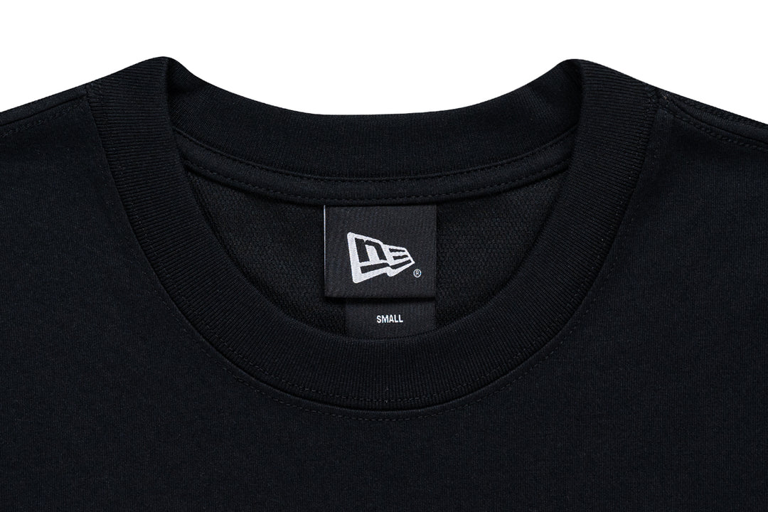New Era เสื้อยืดแขนสั้นรุ่น Chicago Bulls Nba Racing Black Oversized Short Sleeve T-Shirt