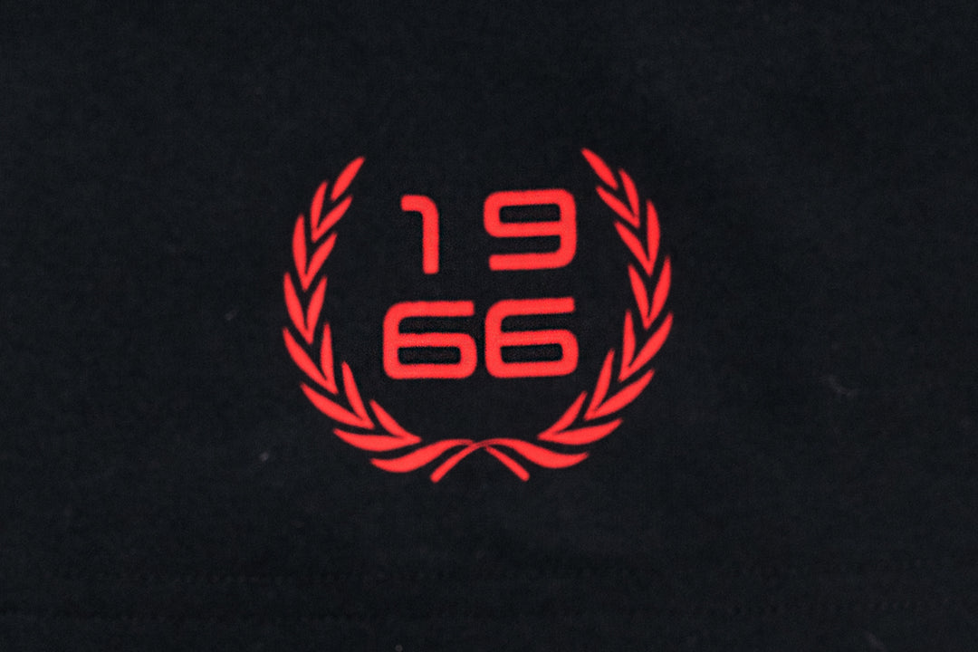 New Era เสื้อยืดแขนสั้นรุ่น Chicago Bulls Nba Racing Black Oversized Short Sleeve T-Shirt