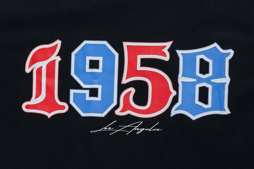 New Era เสื้อยืดแขนสั้นรุ่น Los Angeles Dodgers Mix League Patch Black Oversized Short Sleeve T-Shirt
