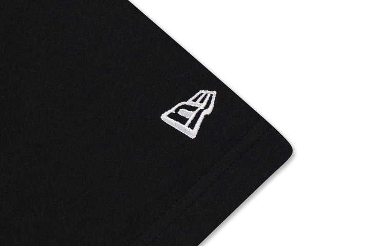 New Era เสื้อยืดแขนสั้นรุ่น New York Knicks League Mix Black Oversized Short Sleeve T-Shirt