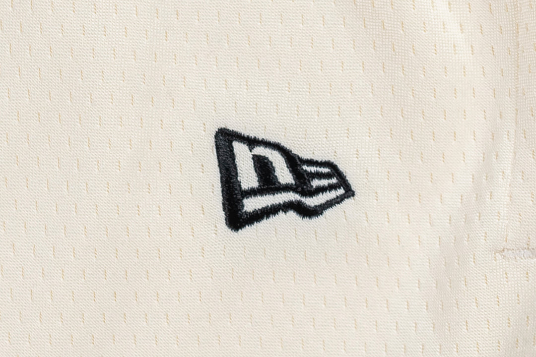 New Era กางเกงขาสั้นรุ่น Oakland Raiders Nfl Historic Chrome White Basketball Shorts