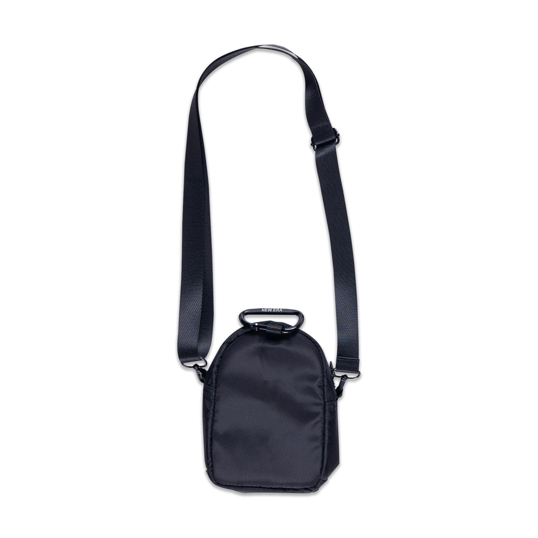 New Era กระเป๋ารุ่น New Era Street Class Black Small Pouch