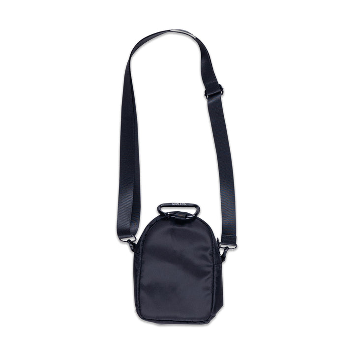 New Era กระเป๋ารุ่น New Era Street Class Black Small Pouch
