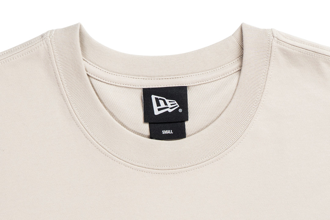 New Era เสื้อยืดแขนสั้นรุ่น New Era Soft Serve Stone Oversized Short Sleeve Tee