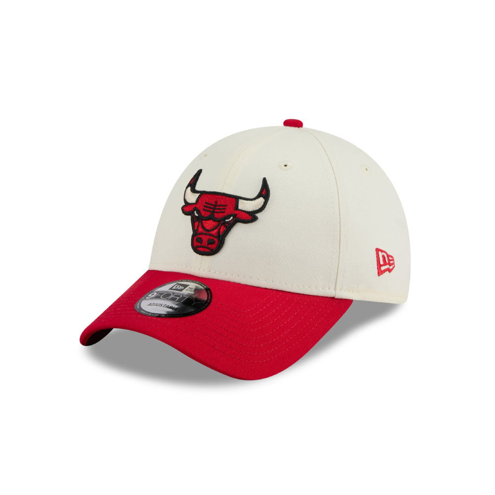 หมวกแก๊ป New Era รุ่น Chicago Bulls League Mix Game Day 2-Tone Scarlet Red Visor Chrome White 9Forty Cap