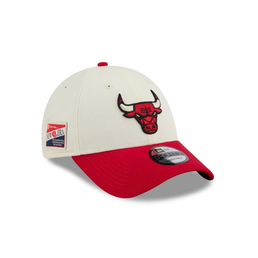 หมวกแก๊ป New Era รุ่น Chicago Bulls League Mix Game Day 2-Tone Scarlet Red Visor Chrome White 9Forty Cap