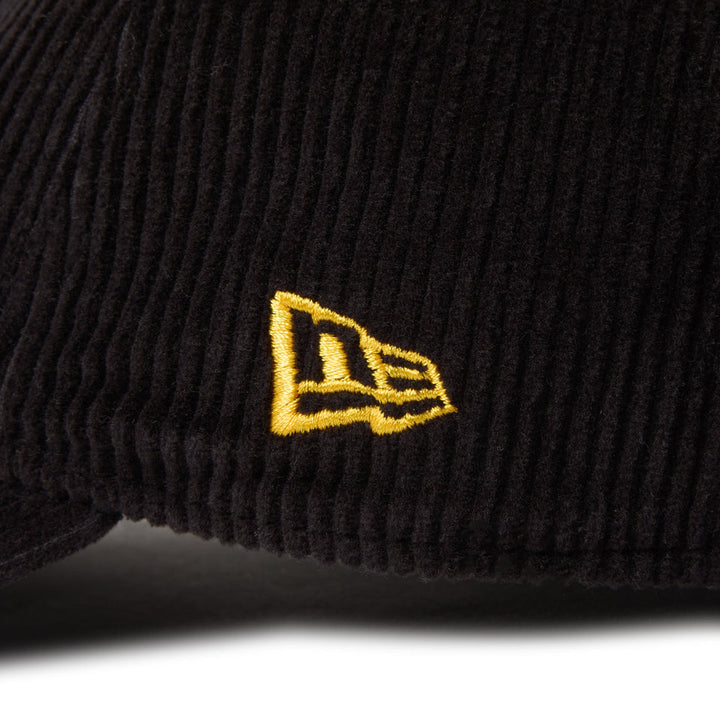 New Era หมวกรุ่น Pittsburgh Pirates Corduroy Black 9Twenty Cap