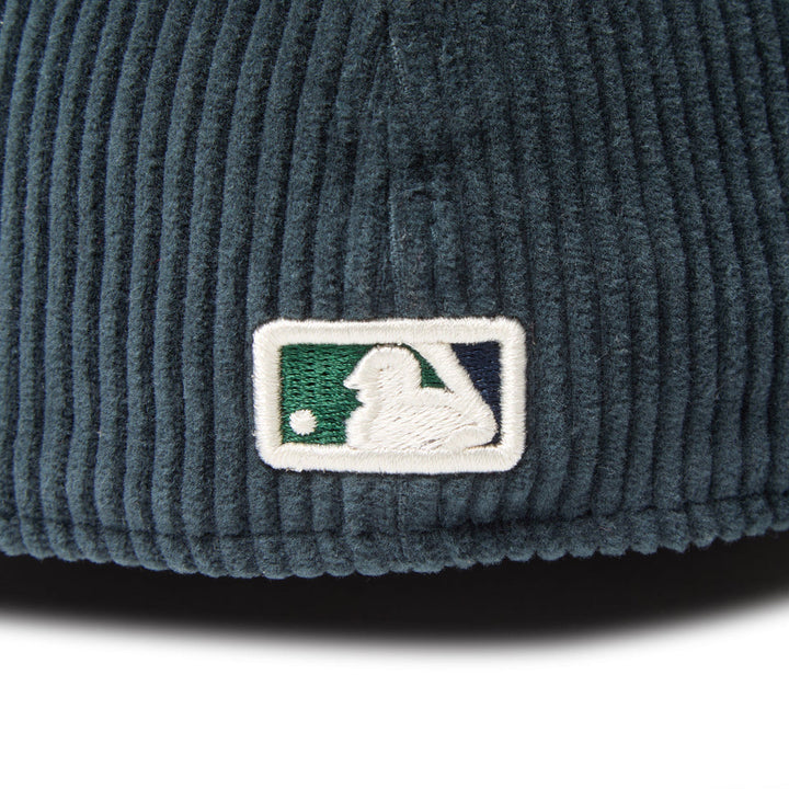 New Era หมวกรุ่น New York Yankees Corduroy Blue Green And Navy 59Fifty Cap