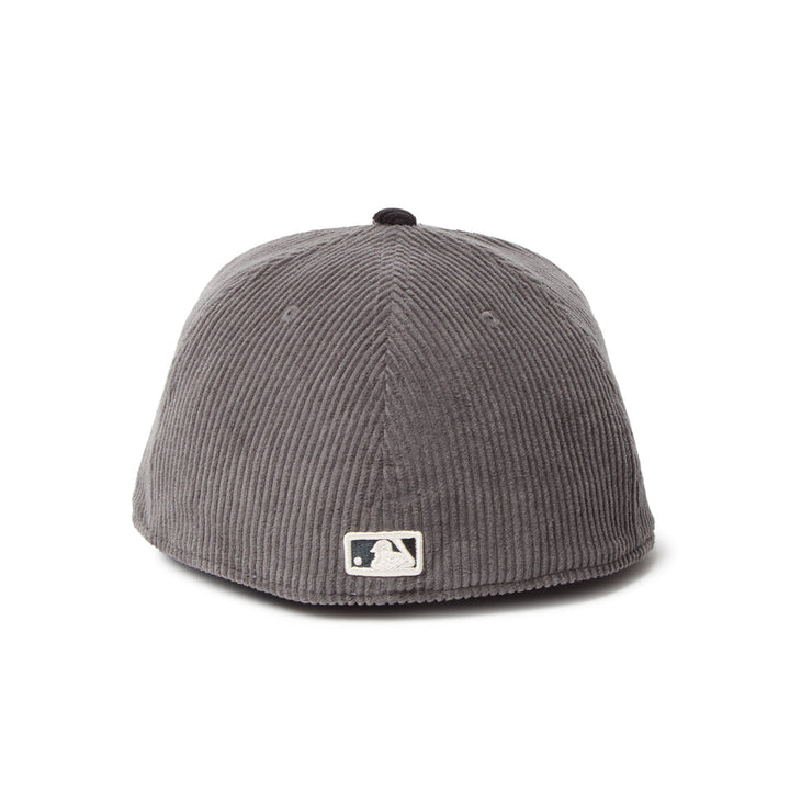New Era หมวกรุ่น Chicago White Sox Corduroy Gray And Black 59Fifty Cap
